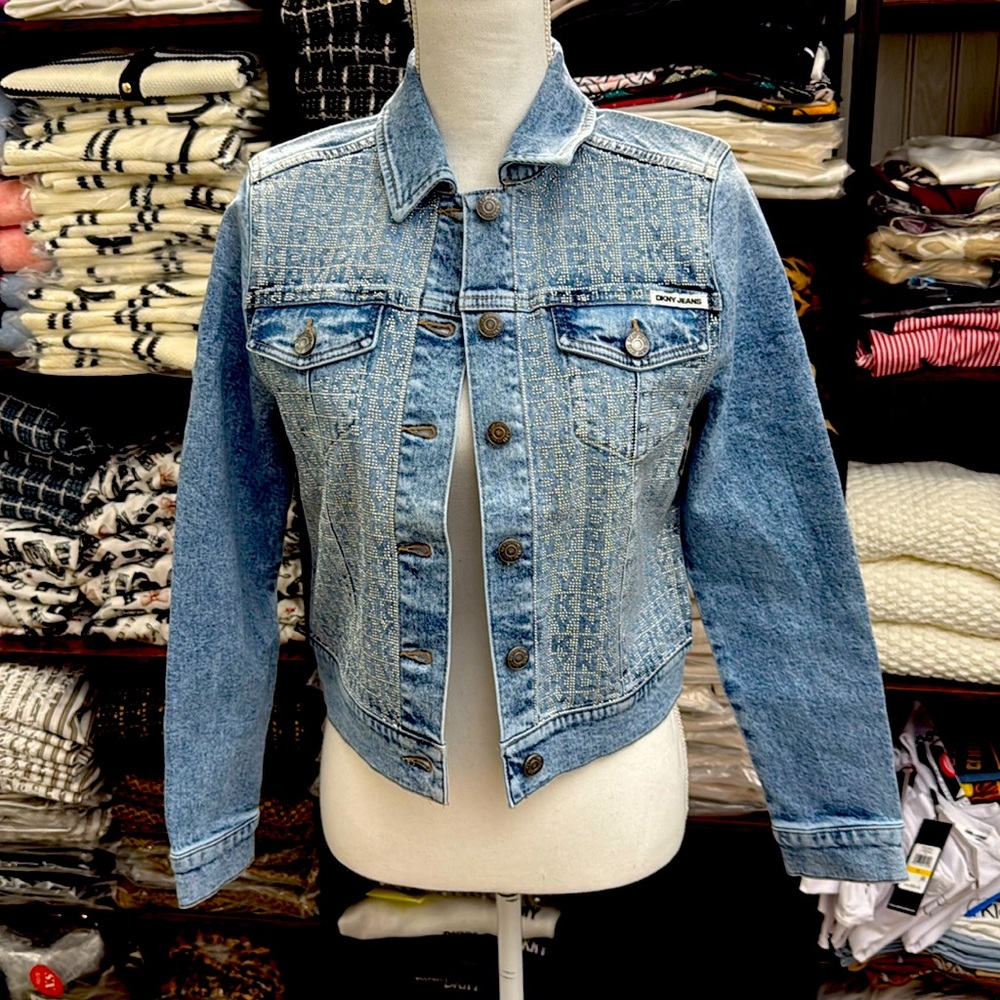 Gorgeous women’s logo DKNY embellished denim jacket 😍 Brand new